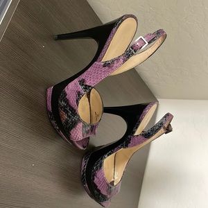 Pelle Moda Sandals